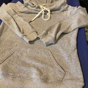 Grey lightweight hoodie✨